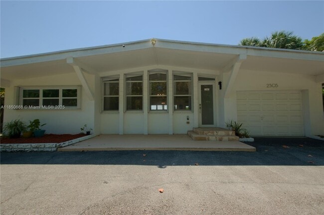 Photo - 2305 N Ocean Blvd