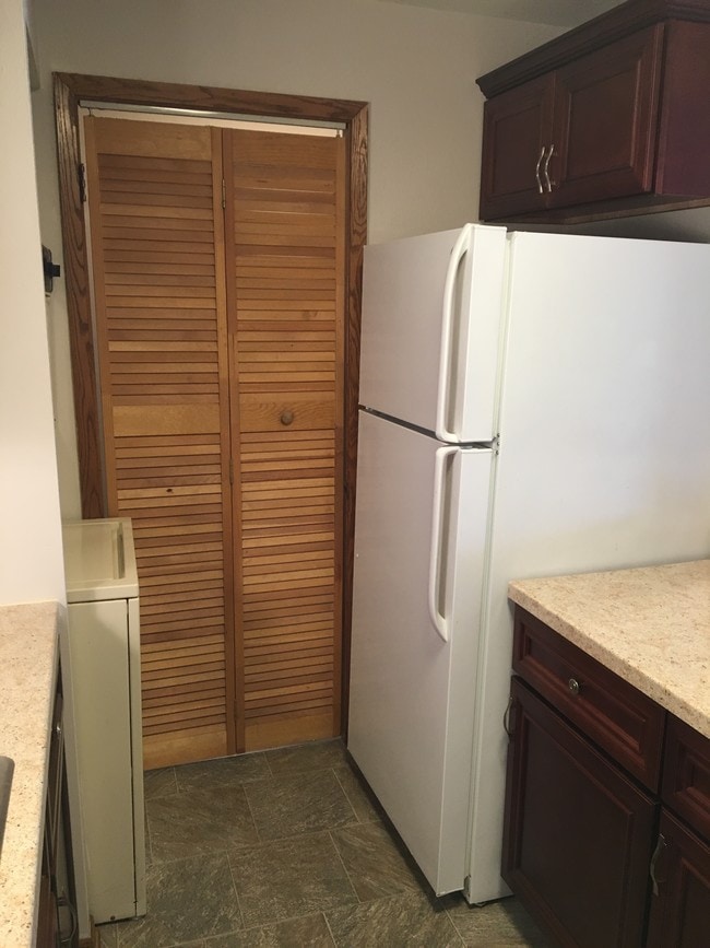 Photo - 1657 S Carriage Ln Unidad a