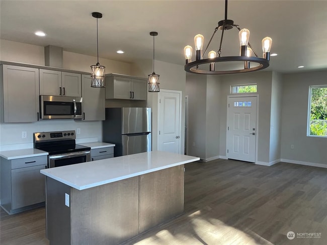 Photo - NIce Bremerton Townhouse