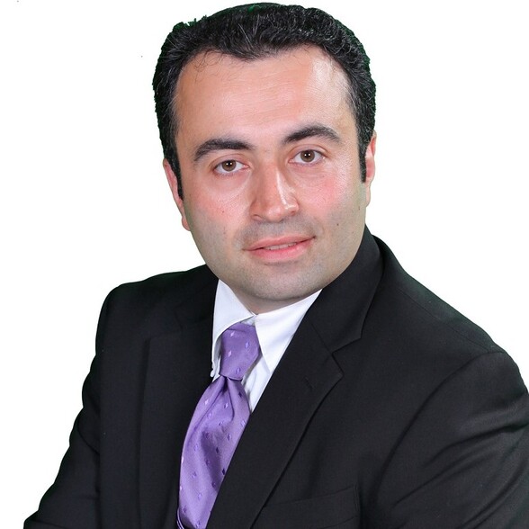 Peter Murdakhayev