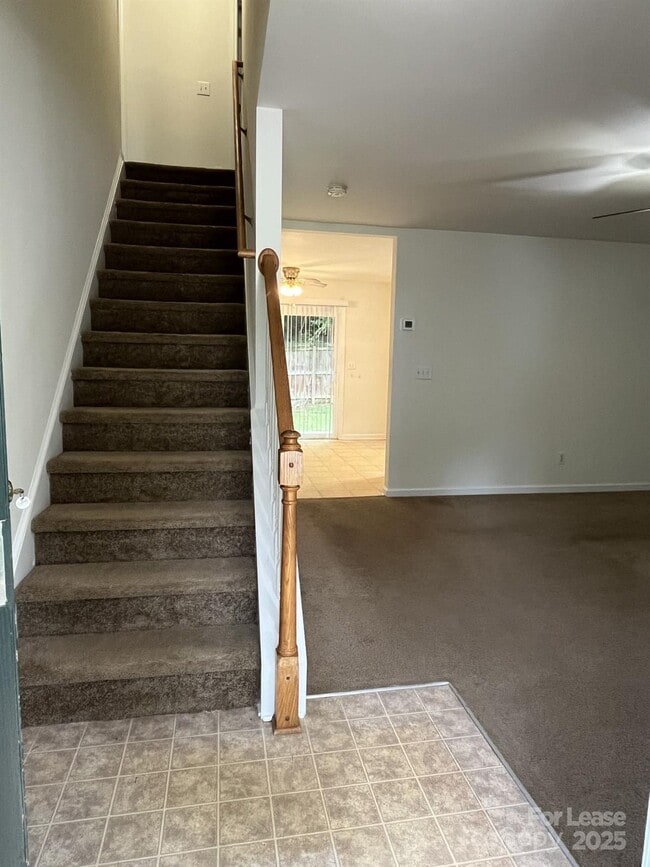 Photo - 688 Continental Dr