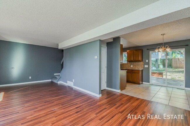 Photo - 4650 Stoner Ct