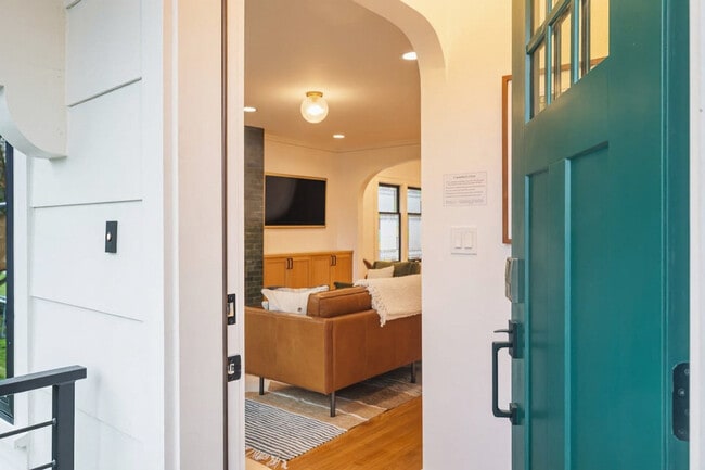 Photo - 2457 4th Ave W Unit ID1035899P