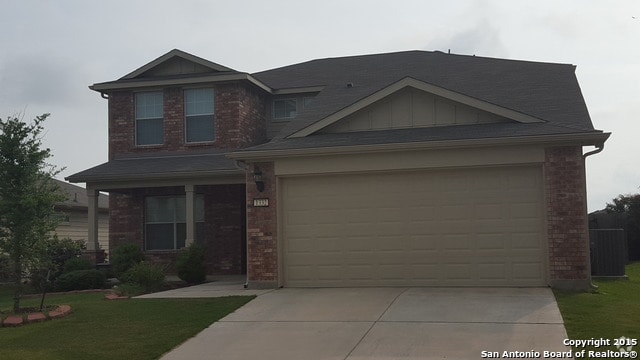 Building Photo - 4 bedroom 2 1/2 bath with master downstairs Rental