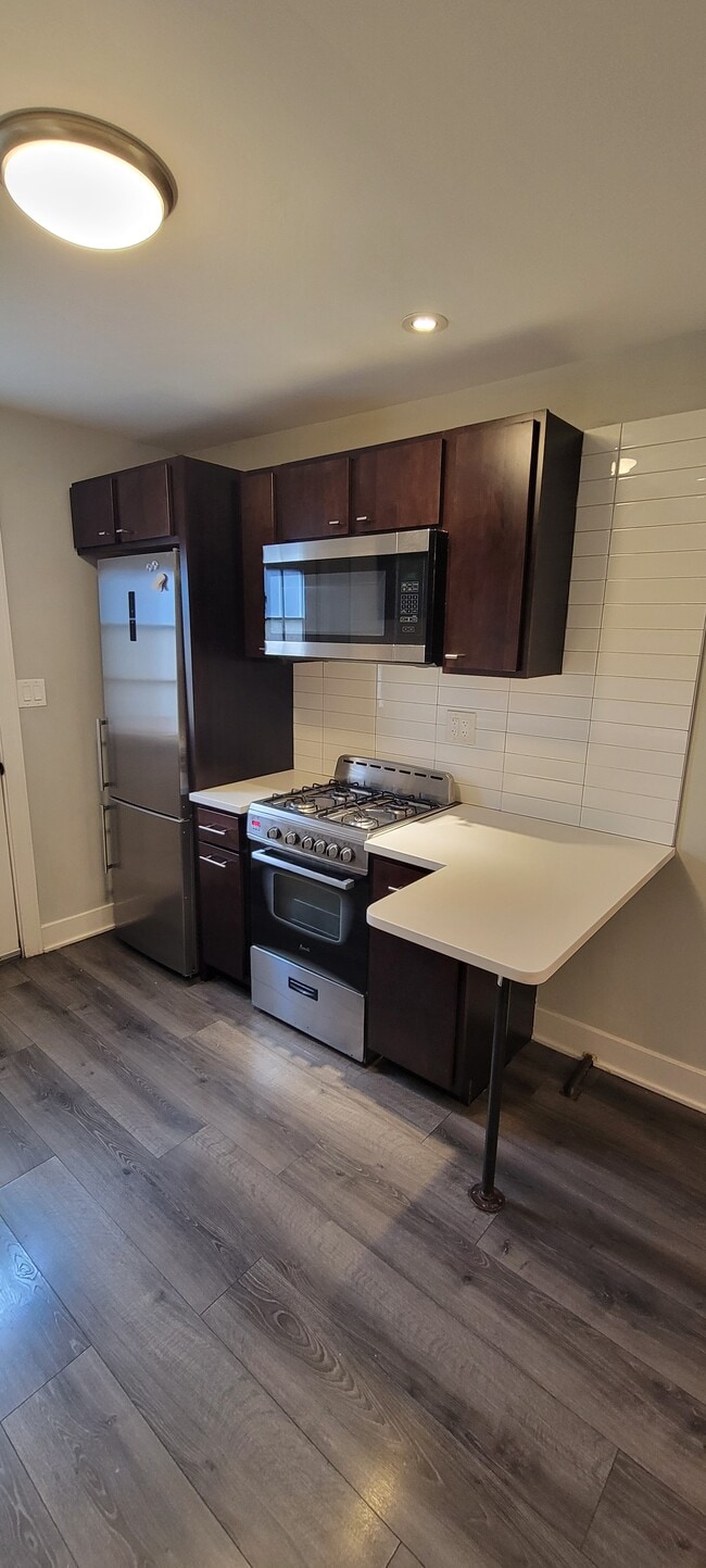 Photo - 2657 W Luther St Unit 1R