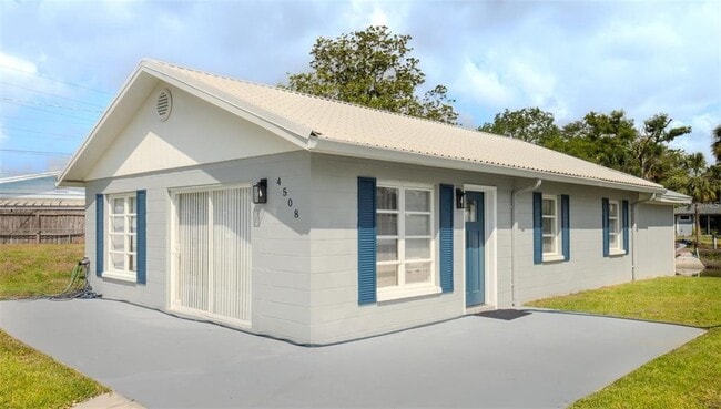 Building Photo - 4508 S 26th Ave