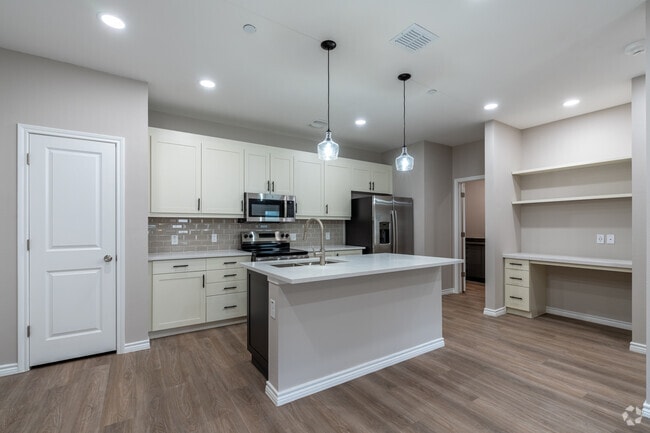 Interior Photo - Newera Apartments