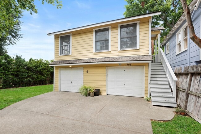 Building Photo - Charming 1-Bedroom in the Heart of Montrose! Rental