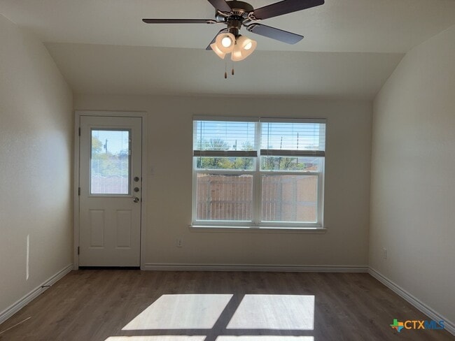 Photo - 1604 Pima Trail Unidad A