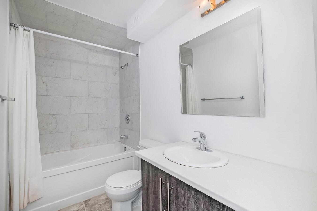 Photo - 344-368 Tillbury Av