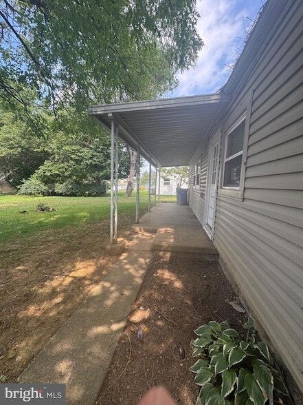 527 Terrace Dr