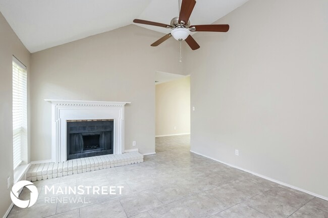 Photo - 1144 Paintbrush St