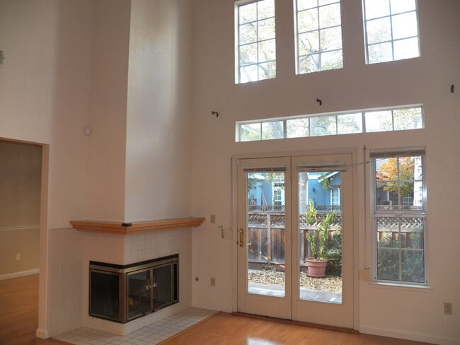 Photo - Spacious North San Jose Townhouse - Available Now!