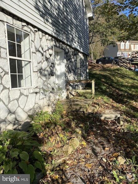 Building Photo - 6 Westridge Dr Unit 6B Rental