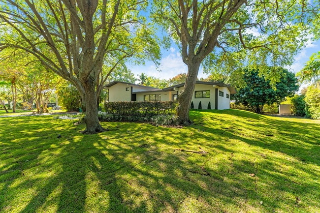 Building Photo - 7920 SW 132nd St