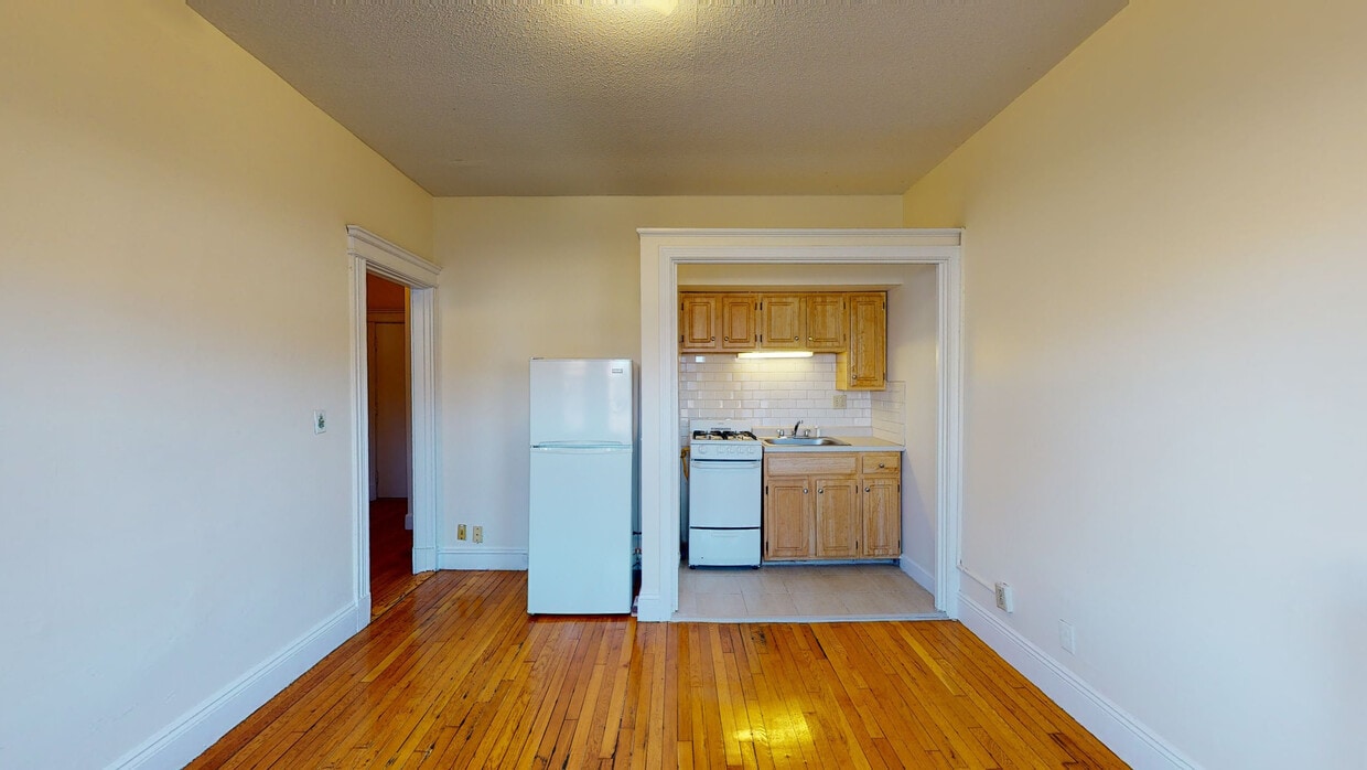 Photo - Commonwealth Apartments