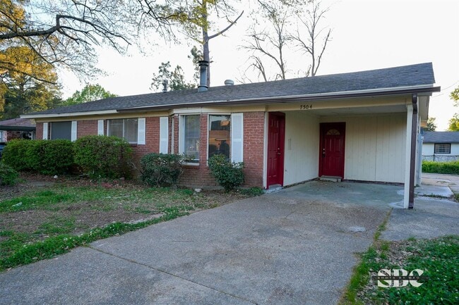 Building Photo - BIG HOME IN GARDEN VALLEY AREA OF SHREVEPORT