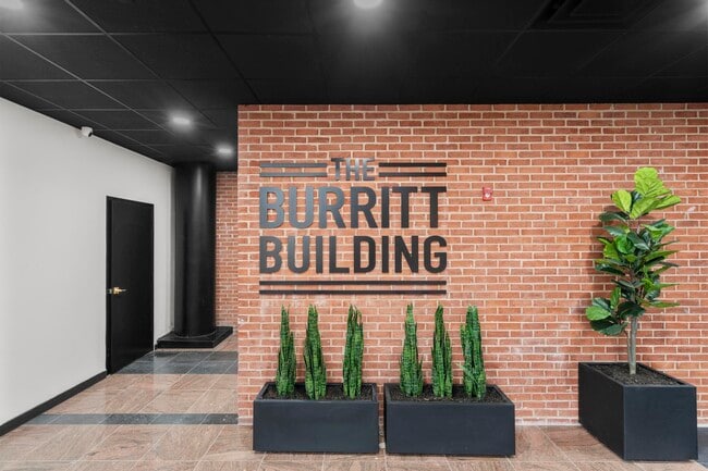 Building Photo - Burritt