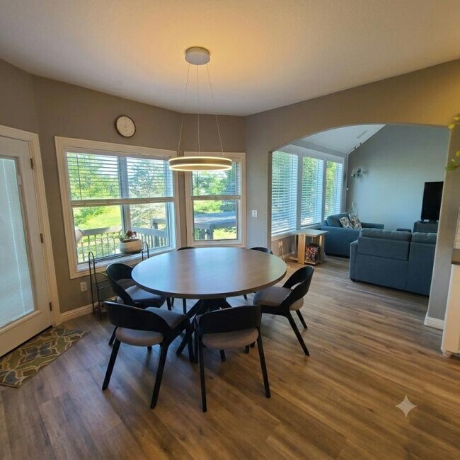 Photo - 1815 Worthington Dr