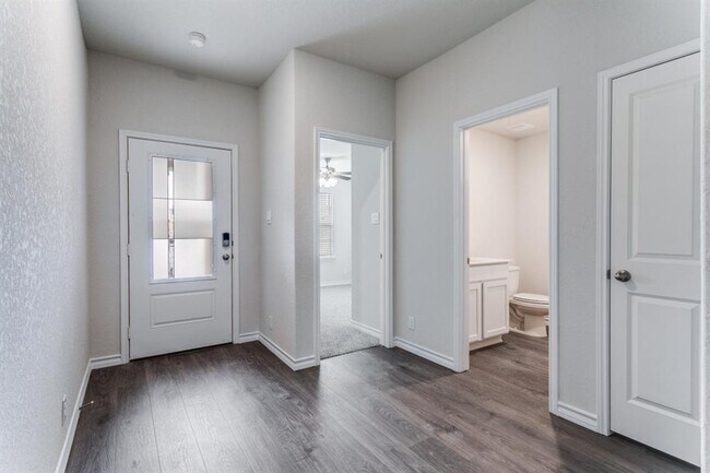 Photo - 21042 Gravel Keep