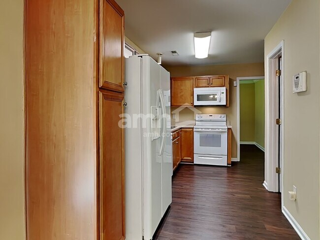 Photo - 14 Bluestem Ct