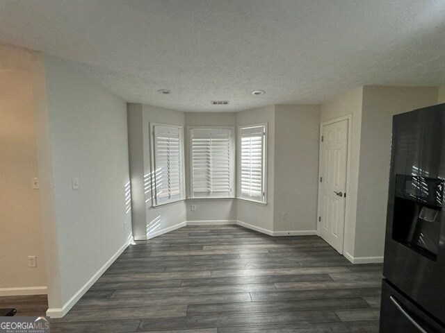 Photo - 577 Deadwood Trail