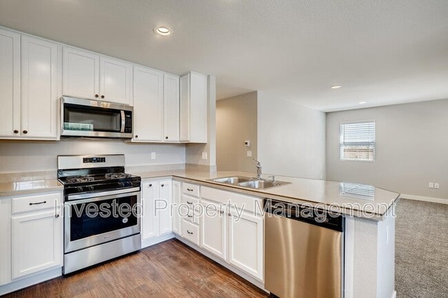 Photo - 4090 Adams St