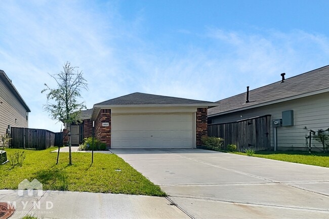 Building Photo - 18515 Cepagatti Dr