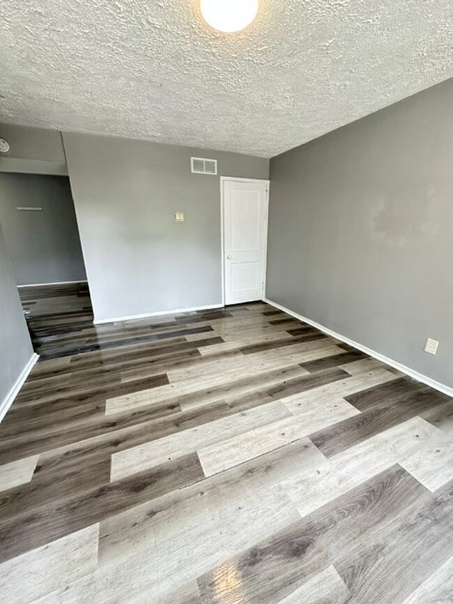 Photo - 916 N Central Dr Unit 916 N Central Dr