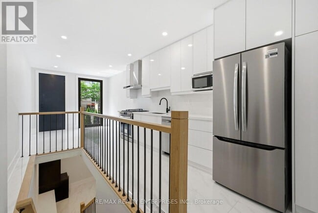 Photo - 21 Belmont St