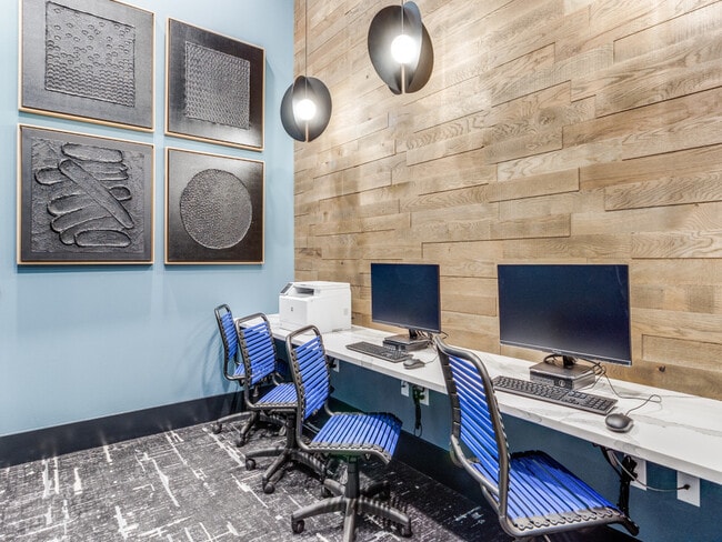 Photo - Palladium Carver Living