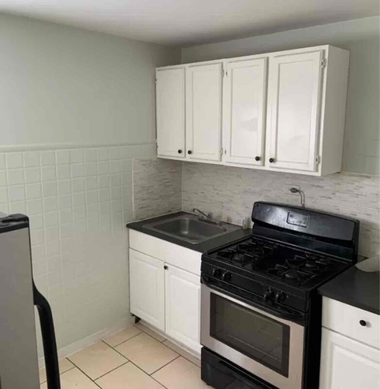 Photo - 7648 S Jeffery Blvd Unidad 2