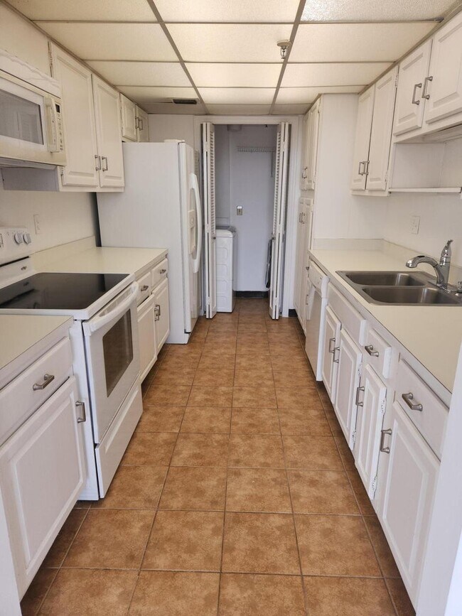 Photo - 899 Jeffery St Unit 508