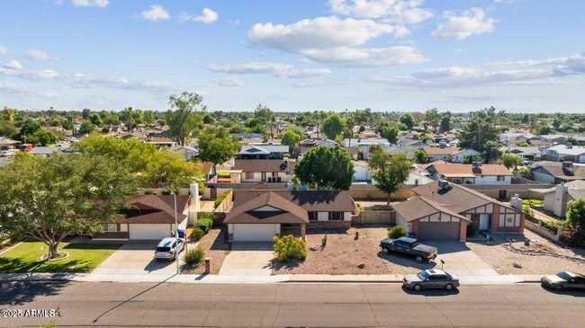 Photo - 1525 W El Alba Way