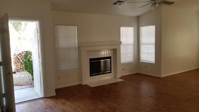 Photo - 6904 Luminary Dr