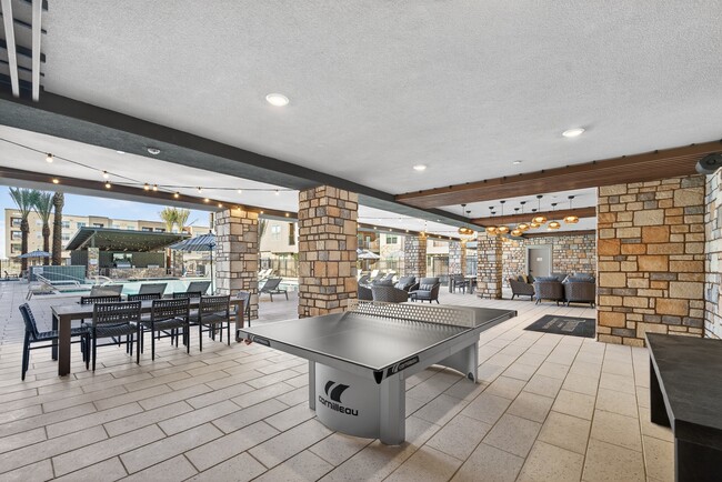 Refinery at Pointe17