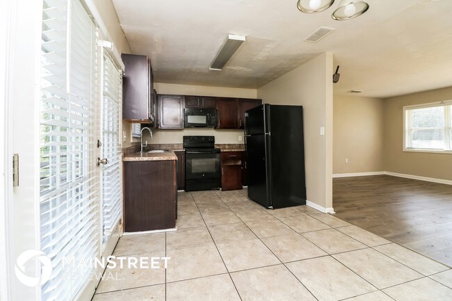 Photo - 4545 Sahara Dr SW