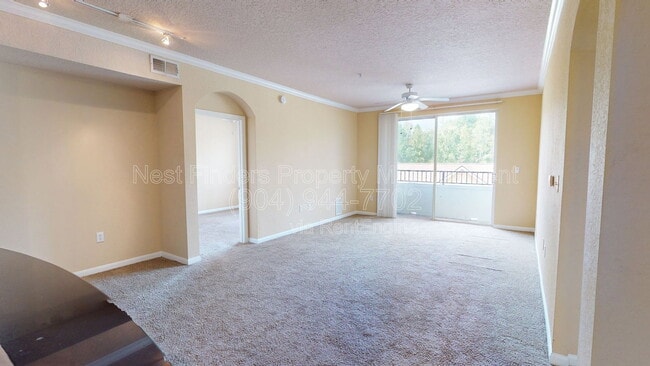 Photo - 8539 Gate Pkwy W Unit 9239