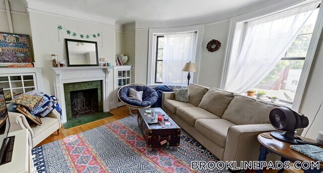 Photo - 48 Babcock St Unidad 2