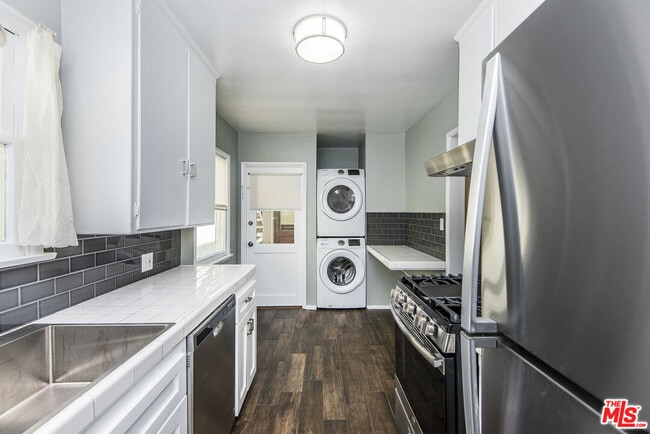 Photo - 2115 Ocean Park Blvd Unidad 1