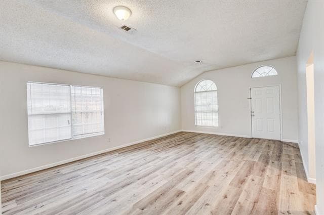 Photo - 7133 Amber Dr