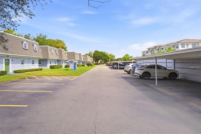 Photo - 1717 Belleair Forest Dr Unit A
