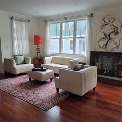 Photo - 9 A St