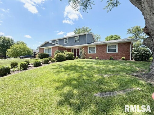 Photo - 6891 N Fox Point Dr
