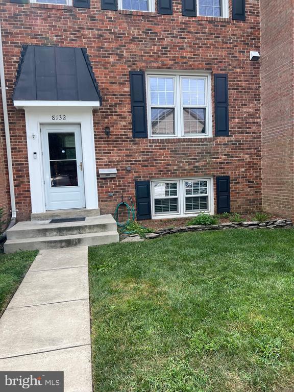 Photo - 8132 Sleepy View Ln