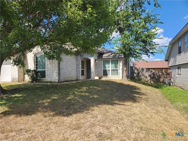Photo - 2207 Bluebonnet Dr