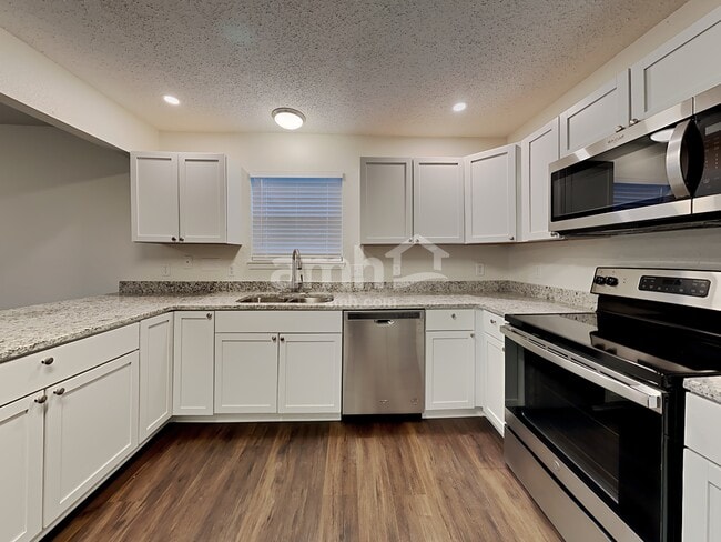 Photo - 15532 Outside Trail