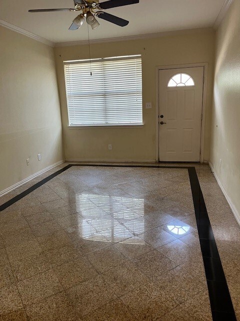 Building Photo - 9400 Bellaire Blvd Unit 207 Rental