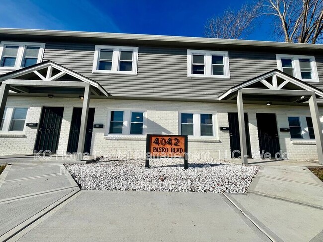 Photo - 4042 The Paseo