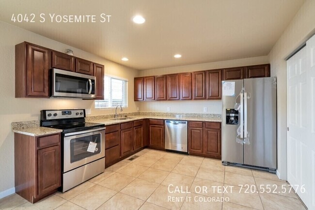 Photo - 4042 S Yosemite St